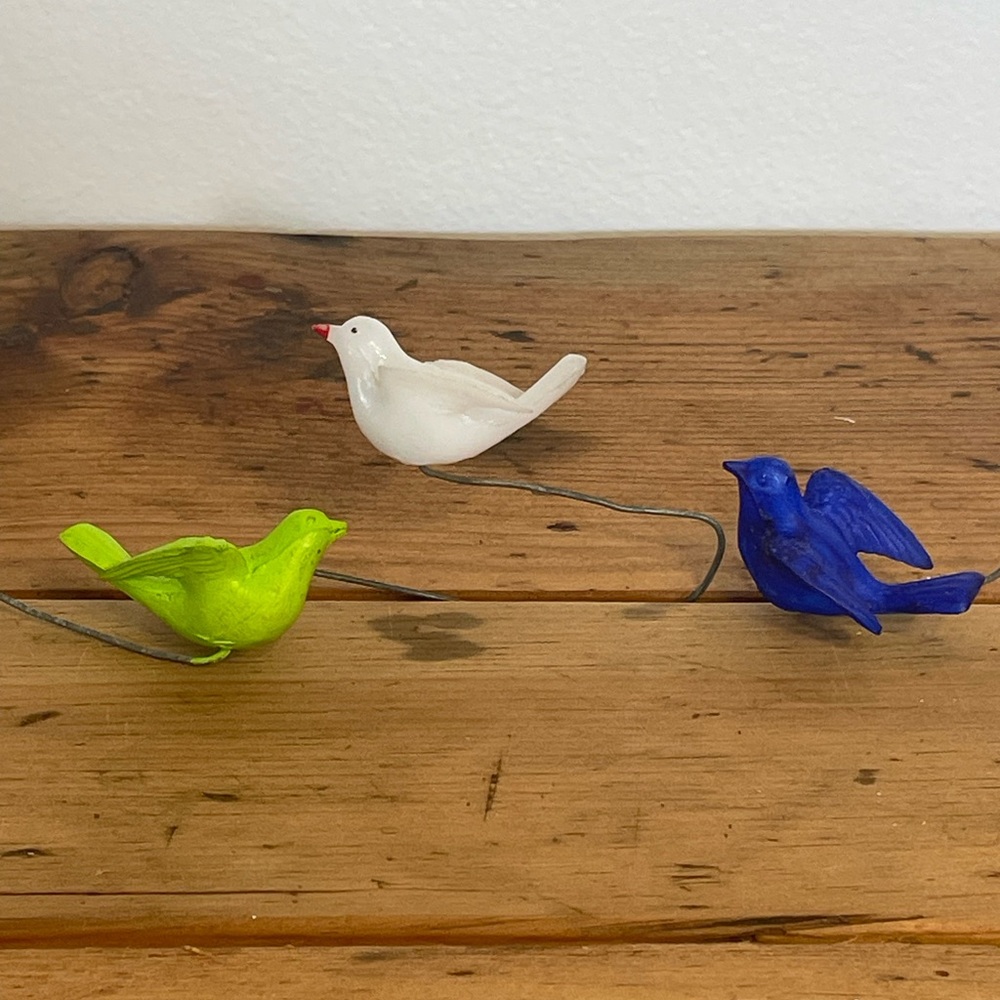 3 Vintage Christmas Tree Ornament Miniature Mini Plastic Birds Wired White Blue